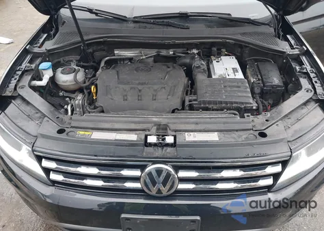 2020 Volkswagen Tiguan 2.0T Se/2.0T Se R-Line Black/2.0T Sel z USA, uszkodzony, nr VIN 3VV2B7AX5LM025213